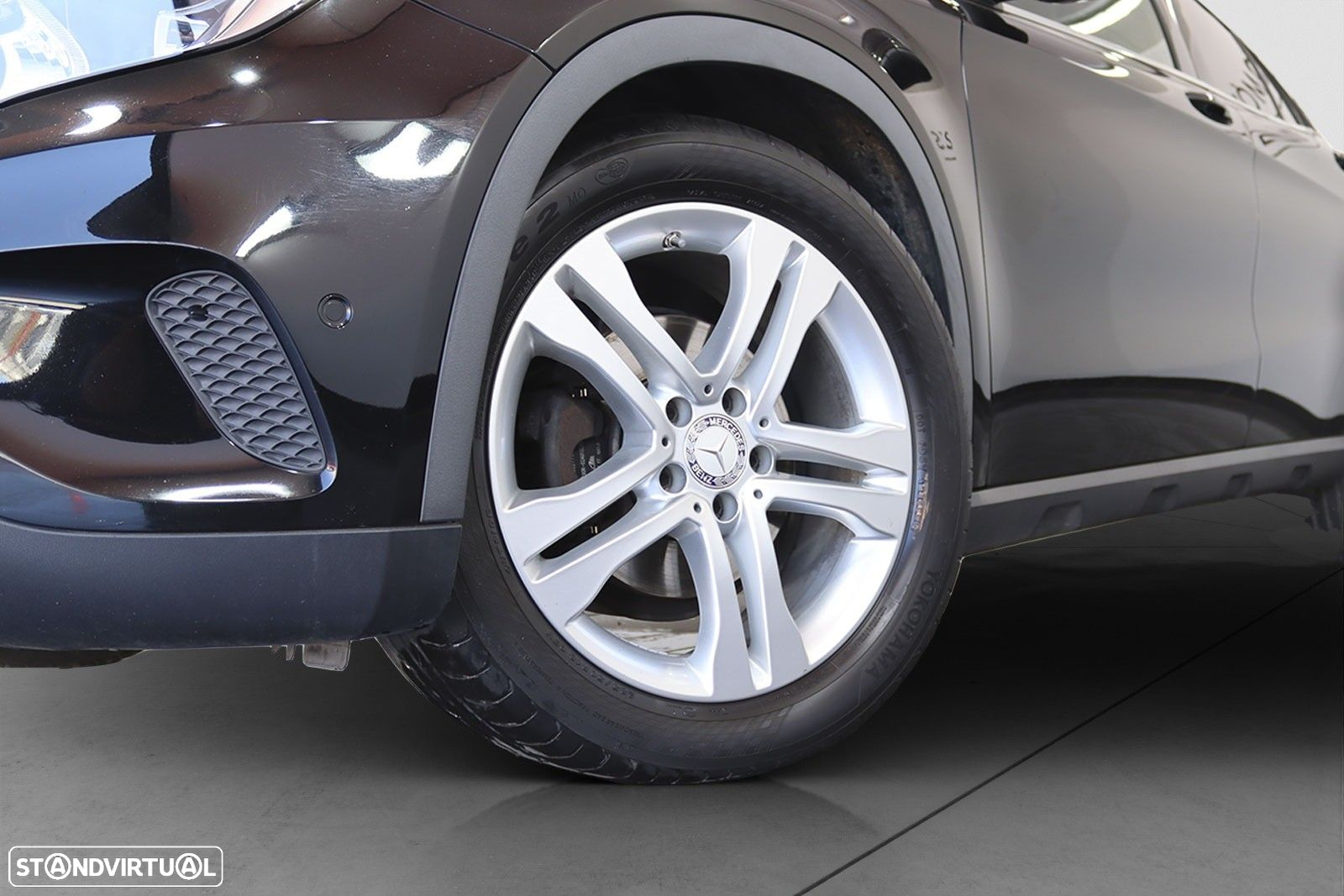 Mercedes-Benz GLA 180 d Urban - 17