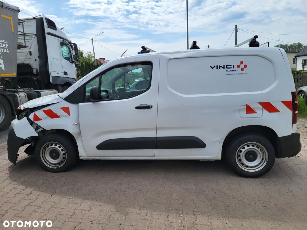 Peugeot Partner - 13