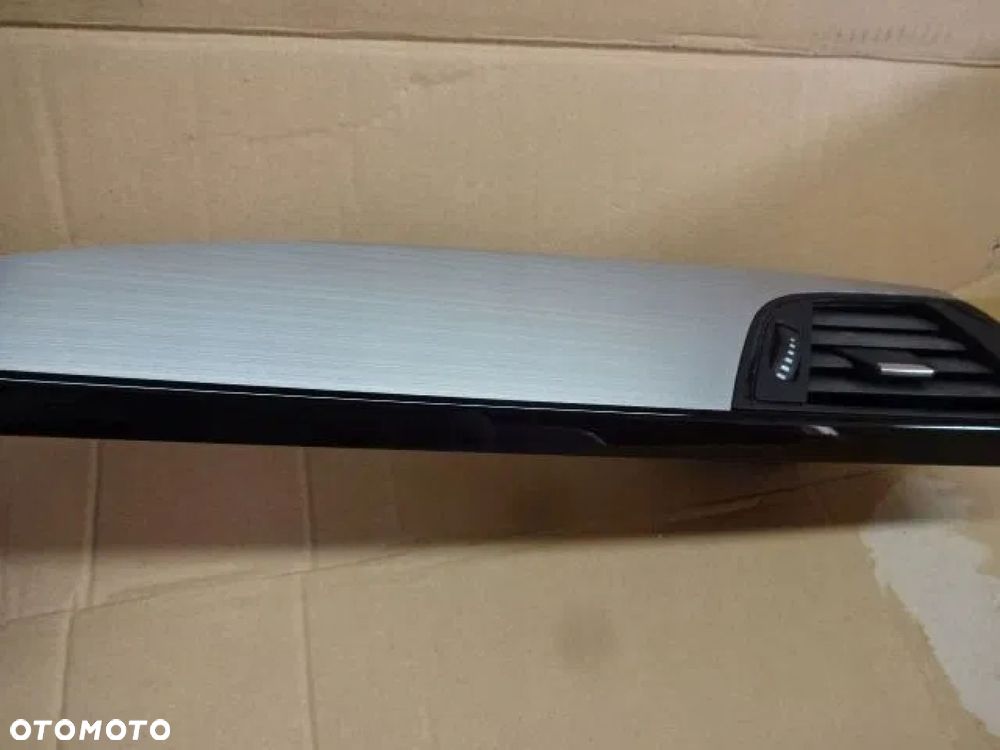 BMW 1  F20 ŁADNA KIEROWNICA MULTI DEKORY DESKI - 8