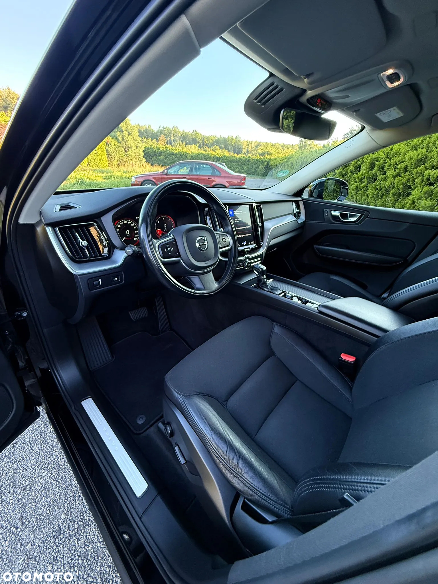 Volvo XC 60 D4 Geartronic Momentum Pro - 14