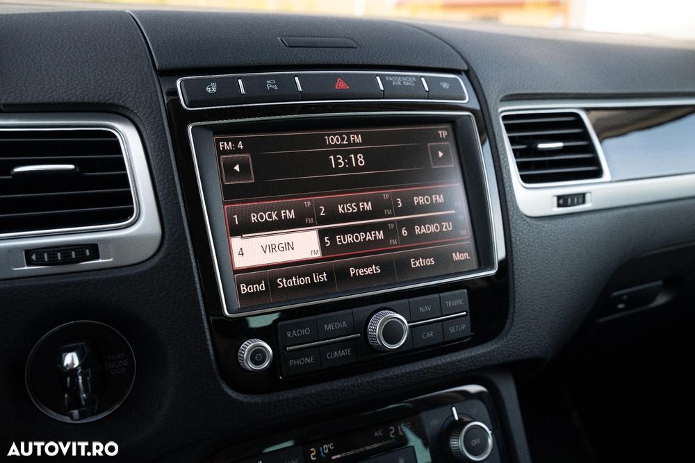 Volkswagen Touareg - 12