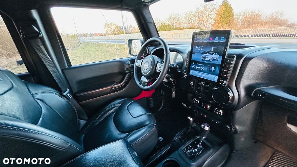 Jeep Wrangler Unlimited 3.6 Automatik Sahara - 26