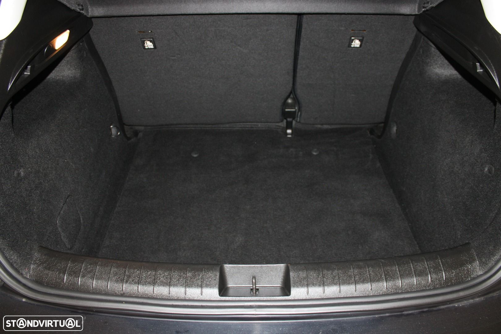 Fiat Tipo 1.3 M-Jet Lounge - 26
