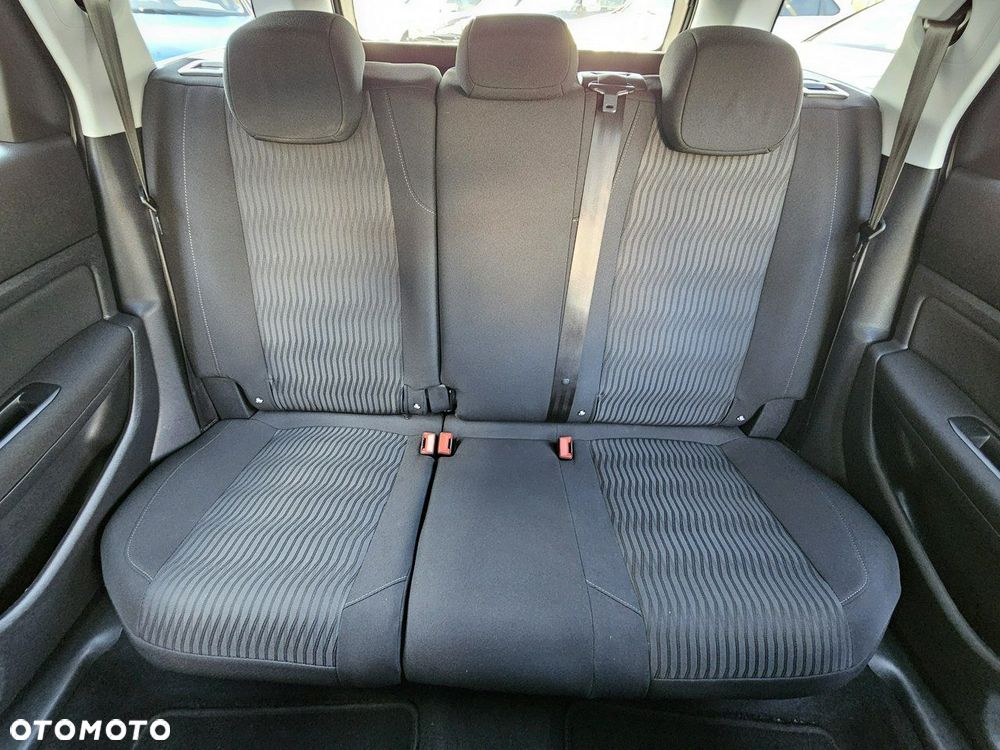 Peugeot 308 1.6 BlueHDi Allure S&S - 15