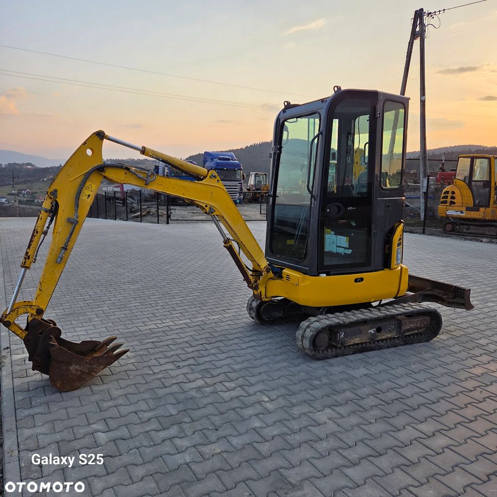Komatsu PC 18 MR - 4