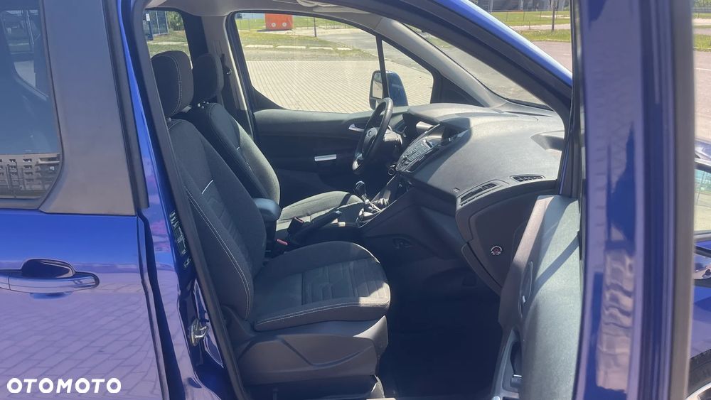 Ford Tourneo Connect 1.6 TDCi Titanium - 28
