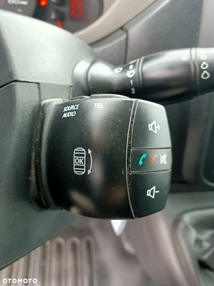 Renault Master Chłodnia Multitemperatura130KM 2 zasilania chłodni - 22