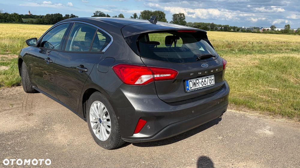 Ford Focus 1.0 EcoBoost Titanium ASS - 5