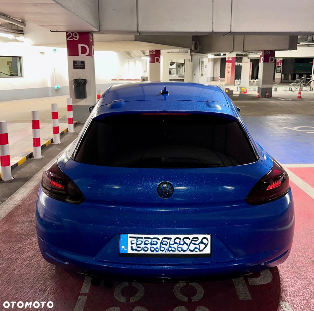 Volkswagen Scirocco 2.0 TDI DSG - 8