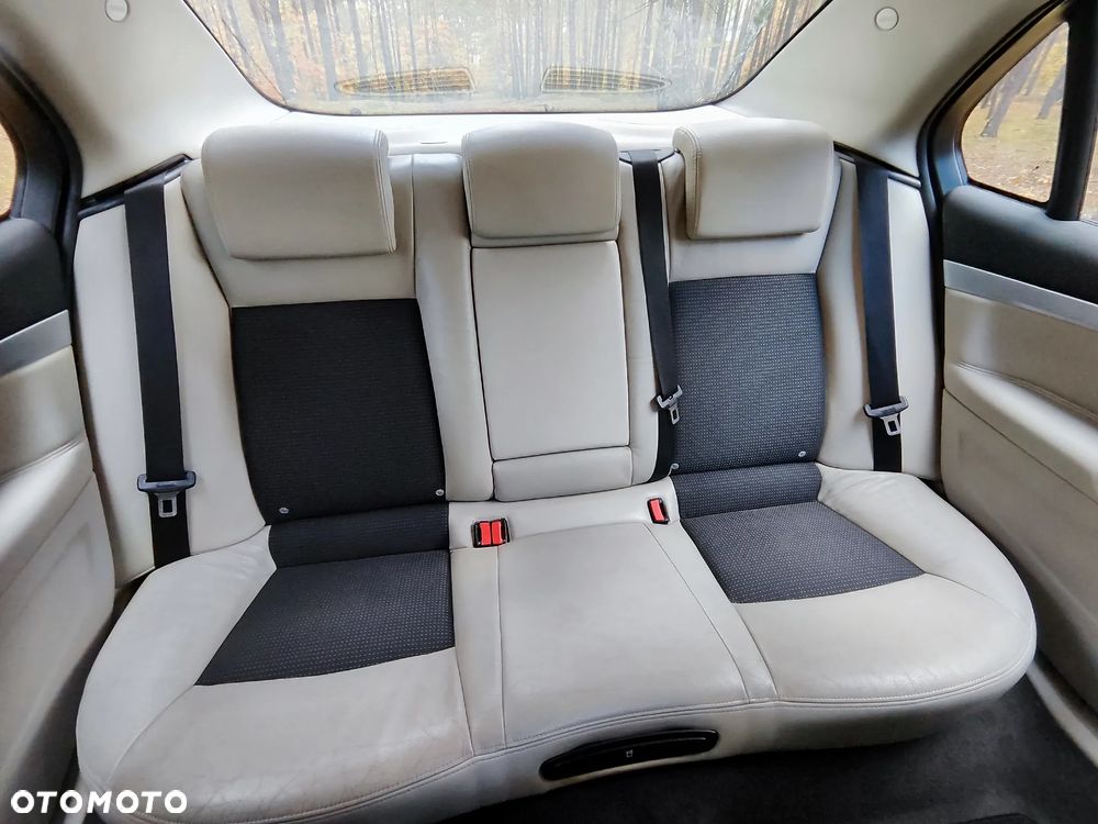 Saab 9-3 2.0T Vector - 6