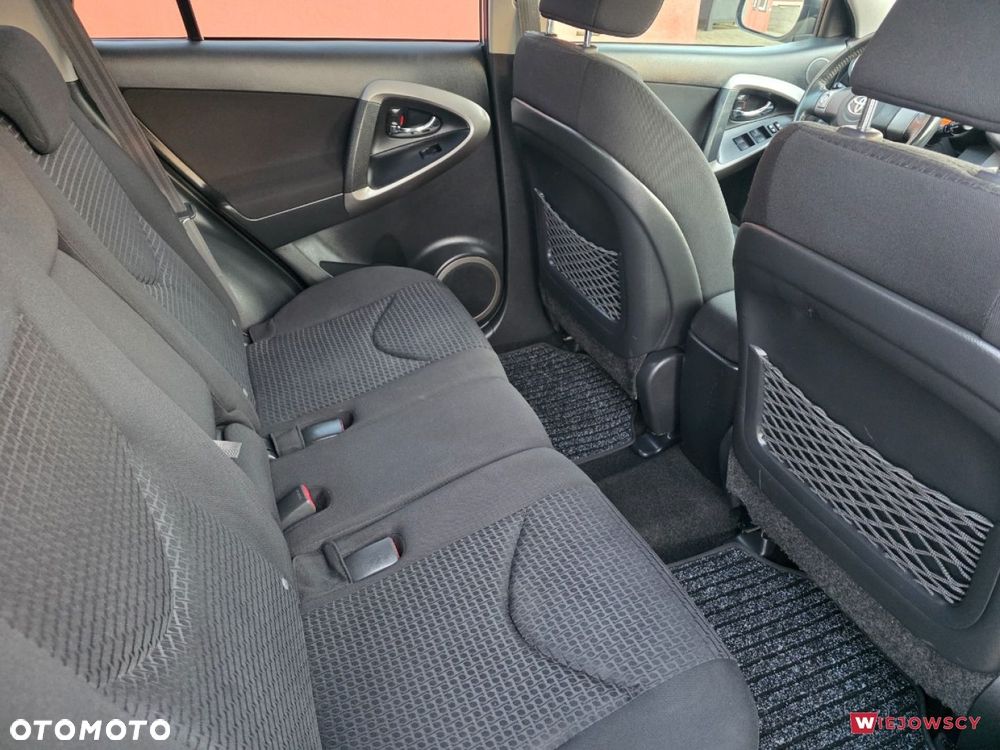 Toyota RAV4 2.0 4x4 Automatik - 17