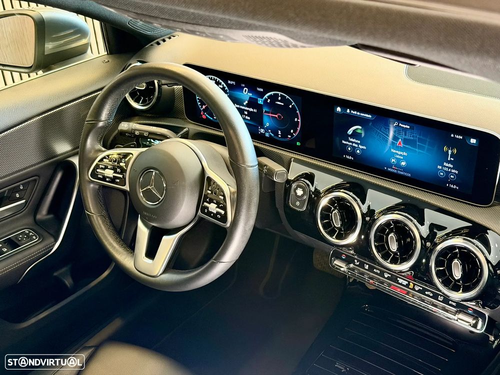 Mercedes-Benz A 180 d Style Aut. - 32