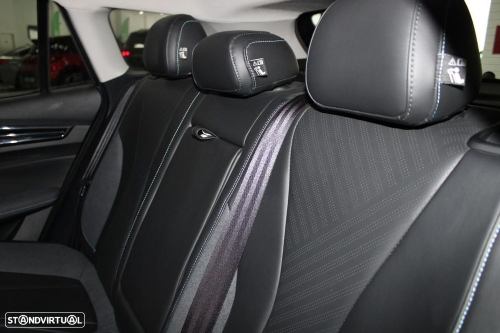 MG MG5 51 kWh Luxury - 14