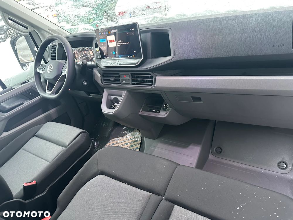 Volkswagen Crafter - 11
