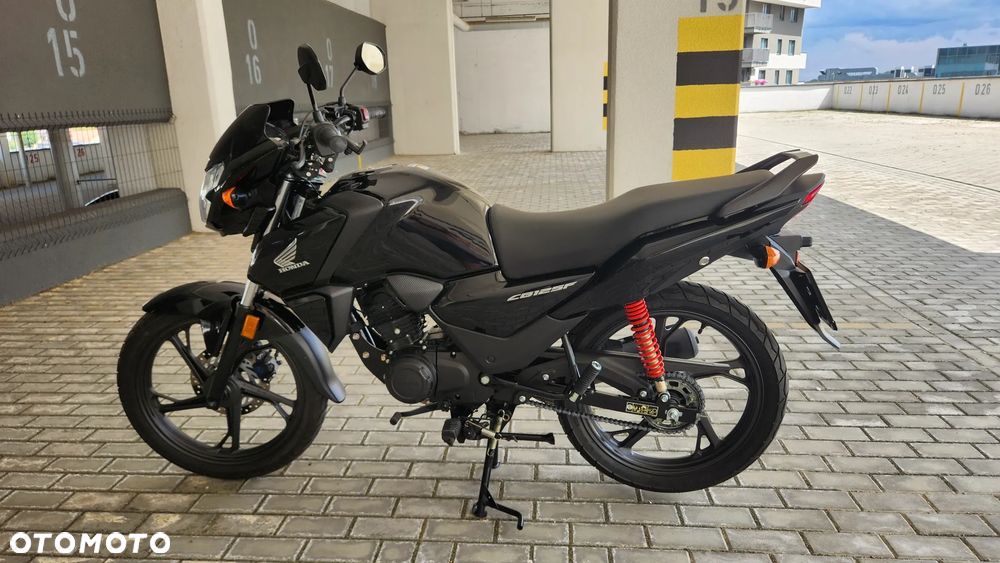 Honda CBF - 1