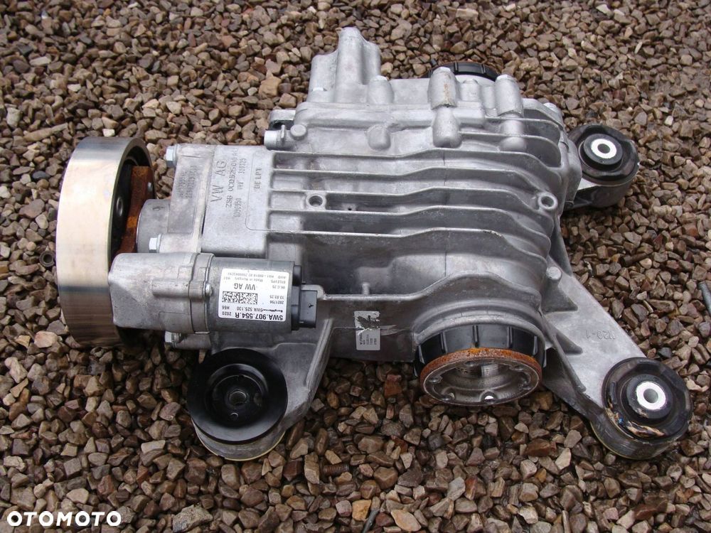 most tył audi q3 83a 0cq525010al 5wa907554r 2025r 2.0 tdi automat - 9