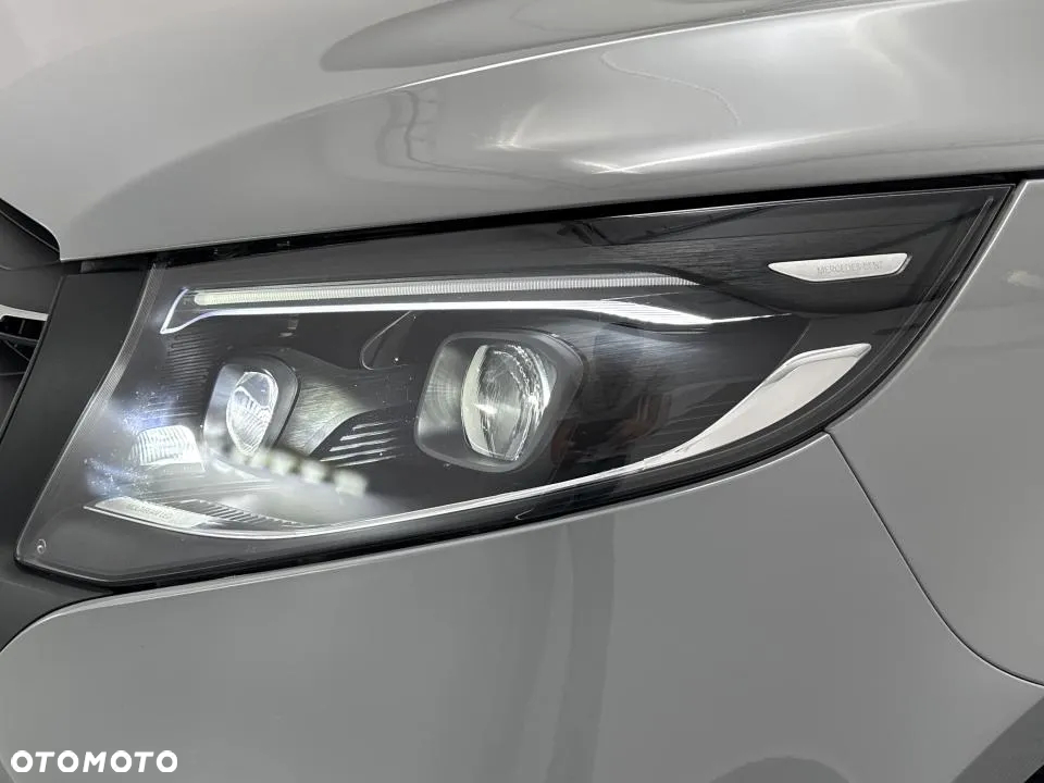 Mercedes-Benz Vito - 25