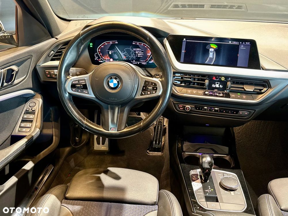 BMW Seria 1 118i M Sport - 14