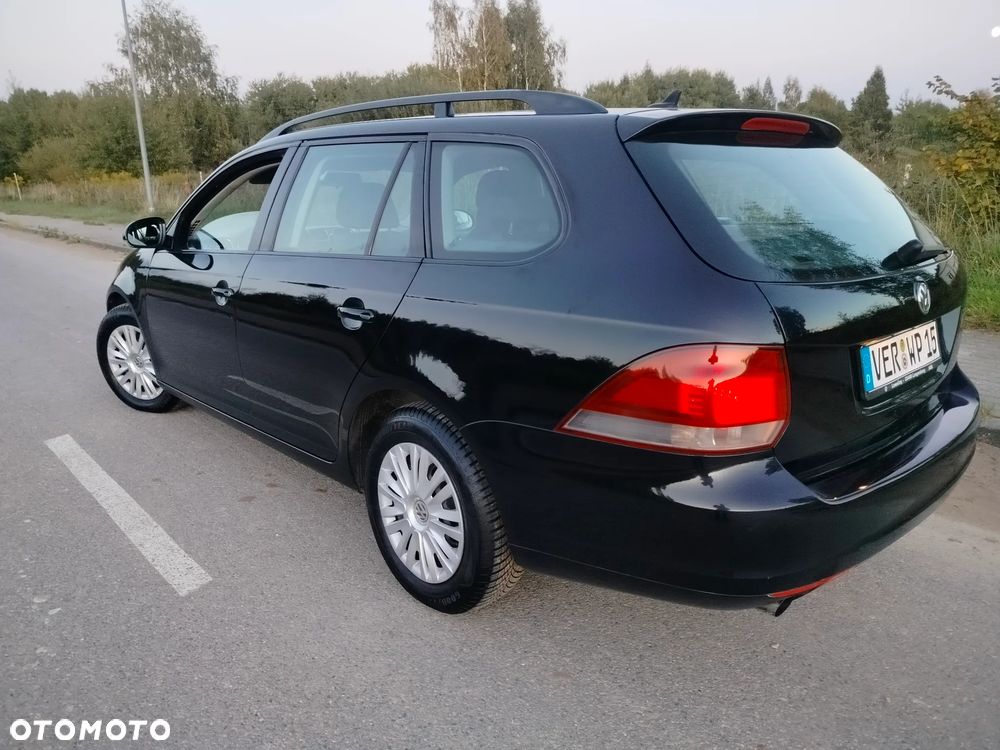 Volkswagen Golf - 5