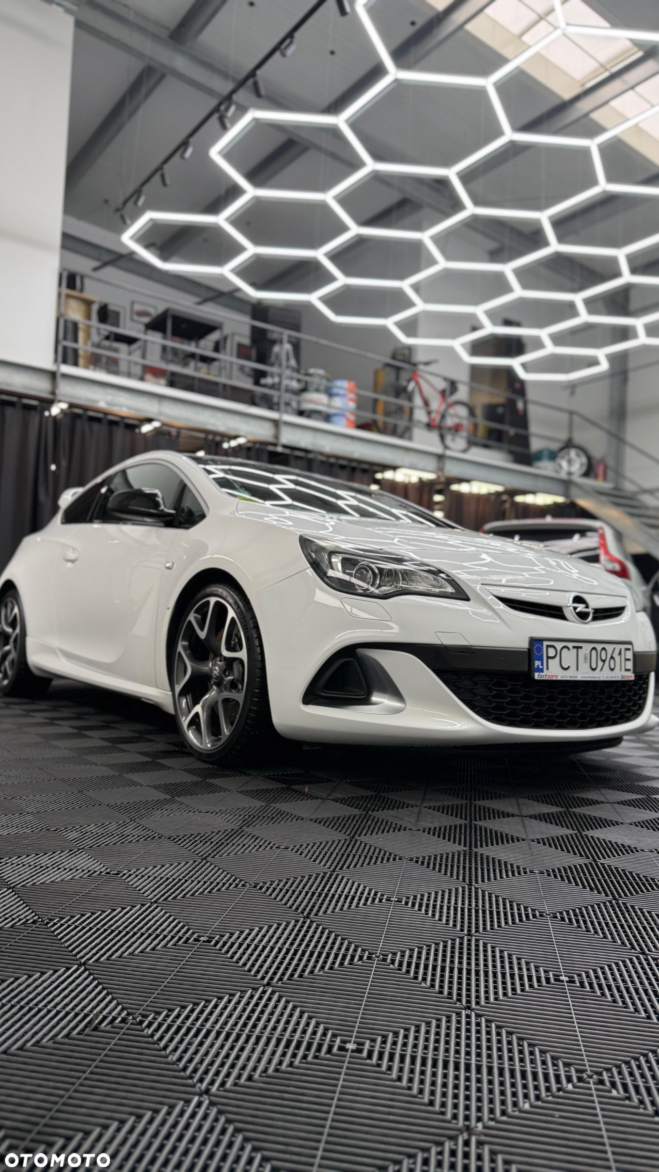 Opel Astra OPC Start/Stop - 5