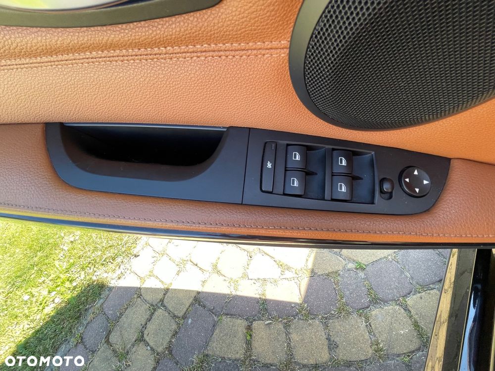 BMW Seria 3 320d - 11