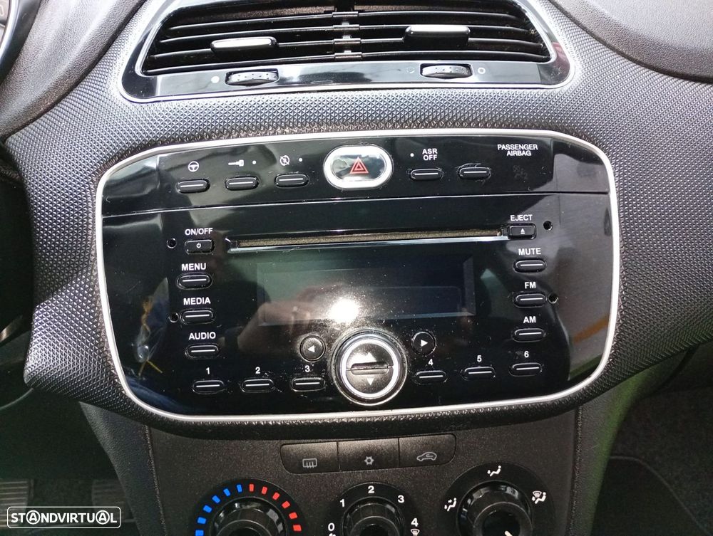 Fiat Punto 1.3 M-Jet Easy S&S - 20
