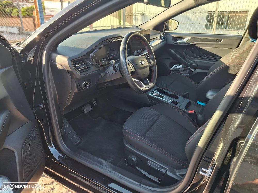 Ford Focus 1.5 TDCi ECOBlue ST-Line Aut. - 6