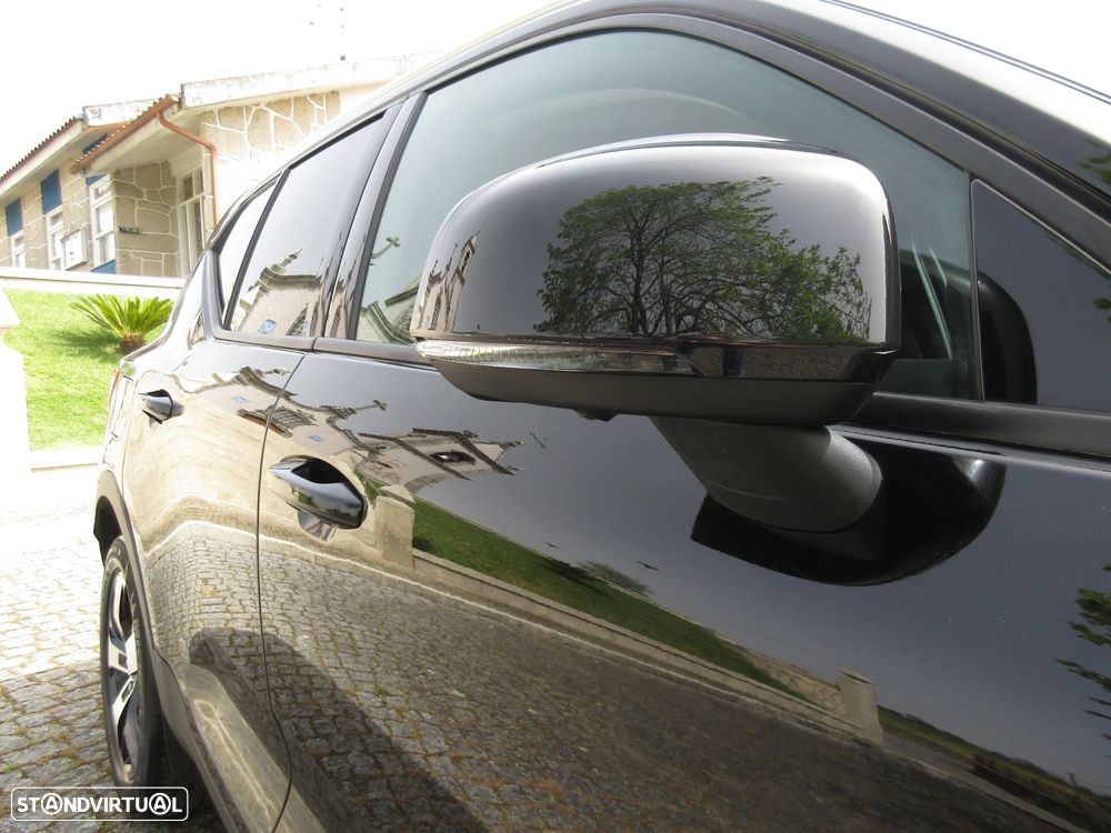 Volvo XC 40 2.0 D3 Momentum Plus Geartronic - 16