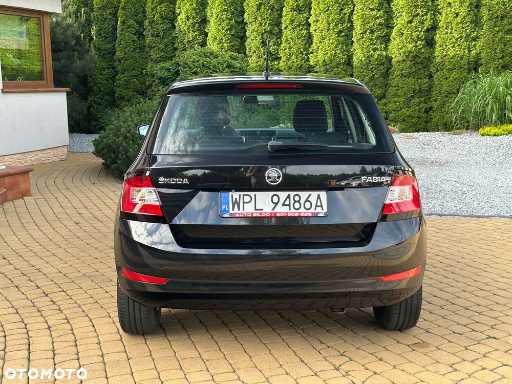 Skoda Fabia 1.0 Style - 11