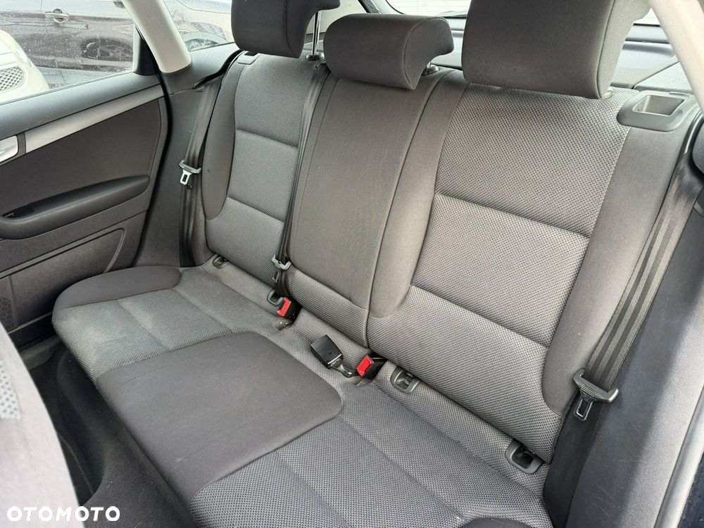 Audi A3 Sportback 1.4 TFSI Attraction - 25