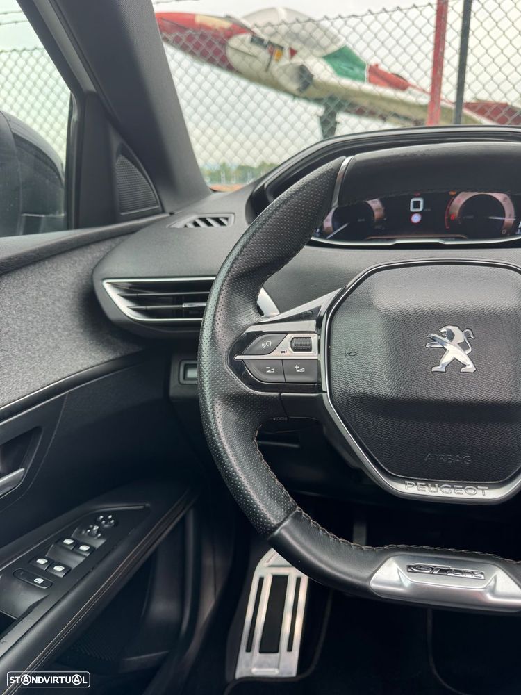 Peugeot 3008 1.6 BlueHDi GT Line - 24