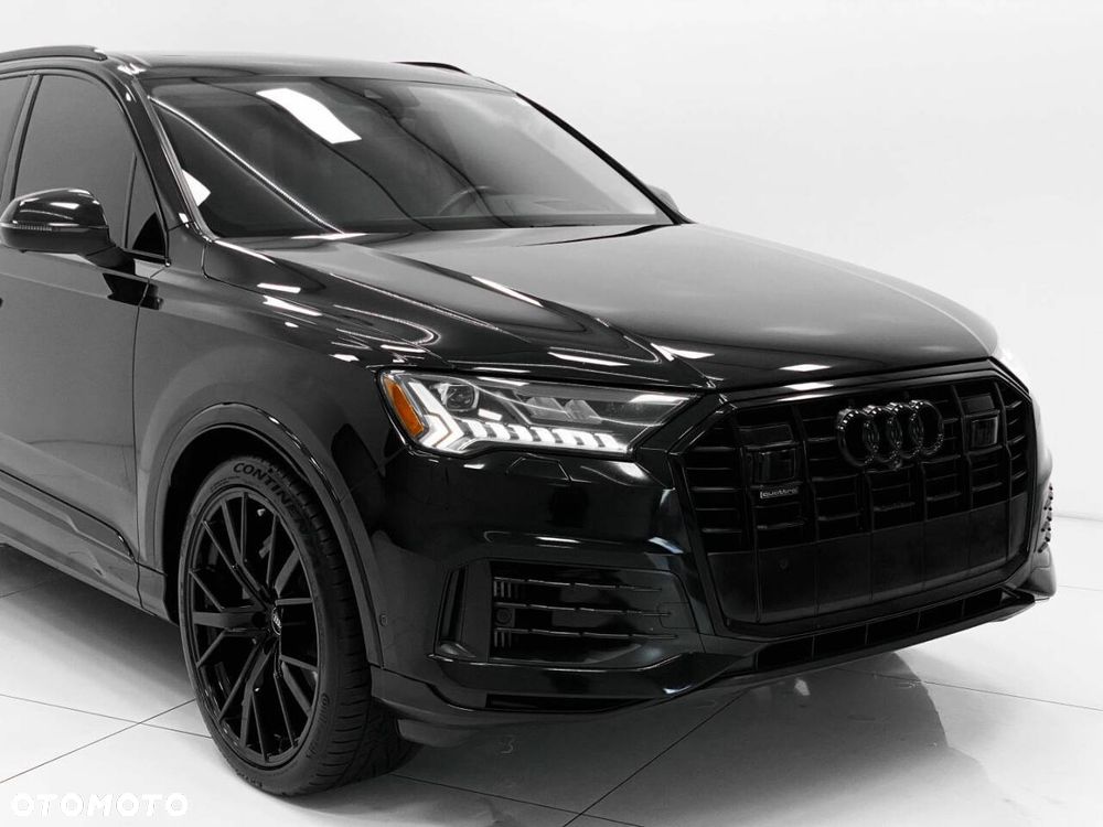 Audi Q7 - 25