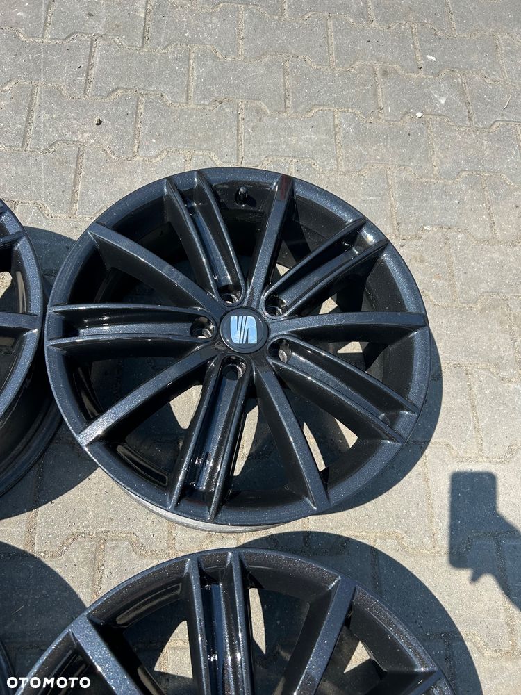 Alufelgi Seat 18 cali 5x112 Audi Volkswagen Skoda Czarne - 6