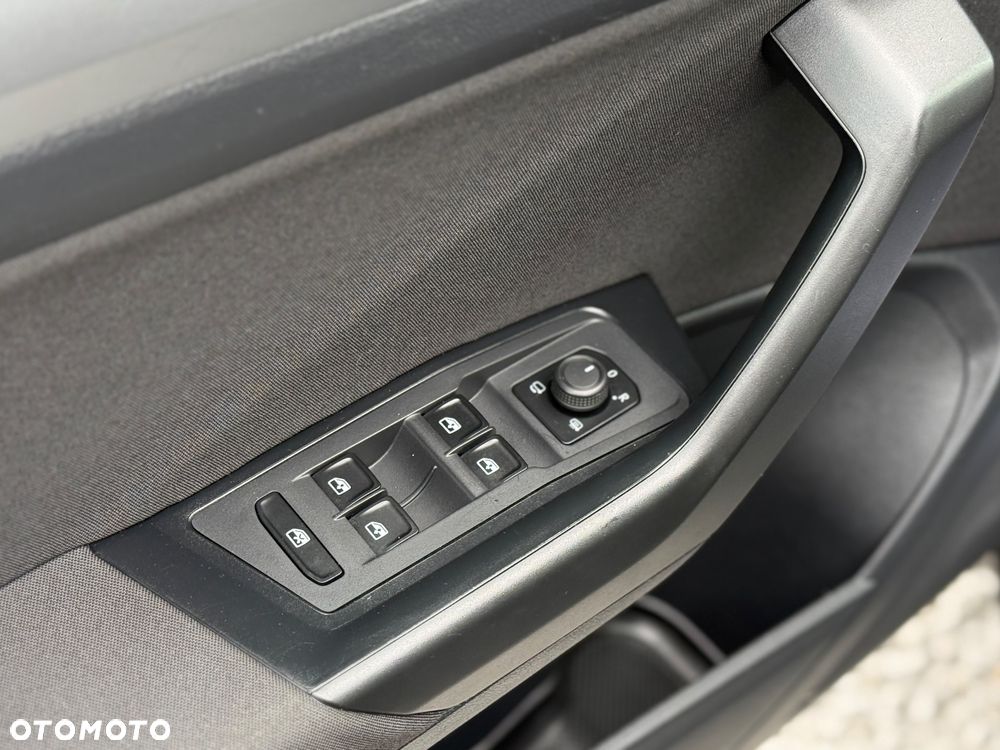 Volkswagen T-Roc 1.5 TSI GPF ACT IQ Drive DSG - 34