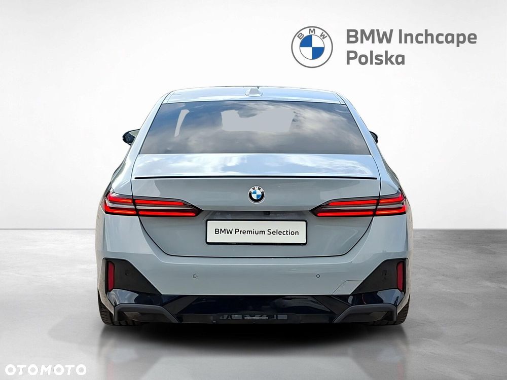 BMW Seria 5 520d xDrive mHEV M Sport - 5