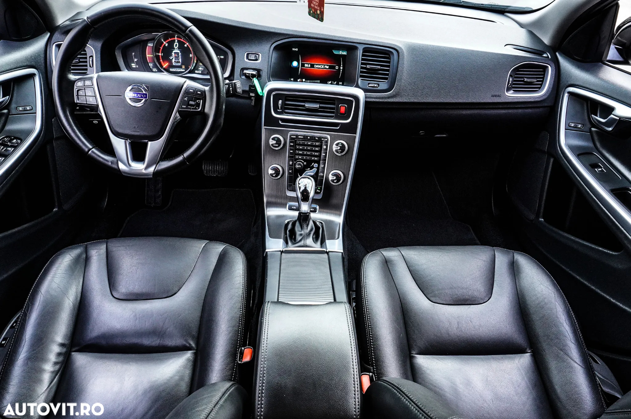 Volvo V60 - 8