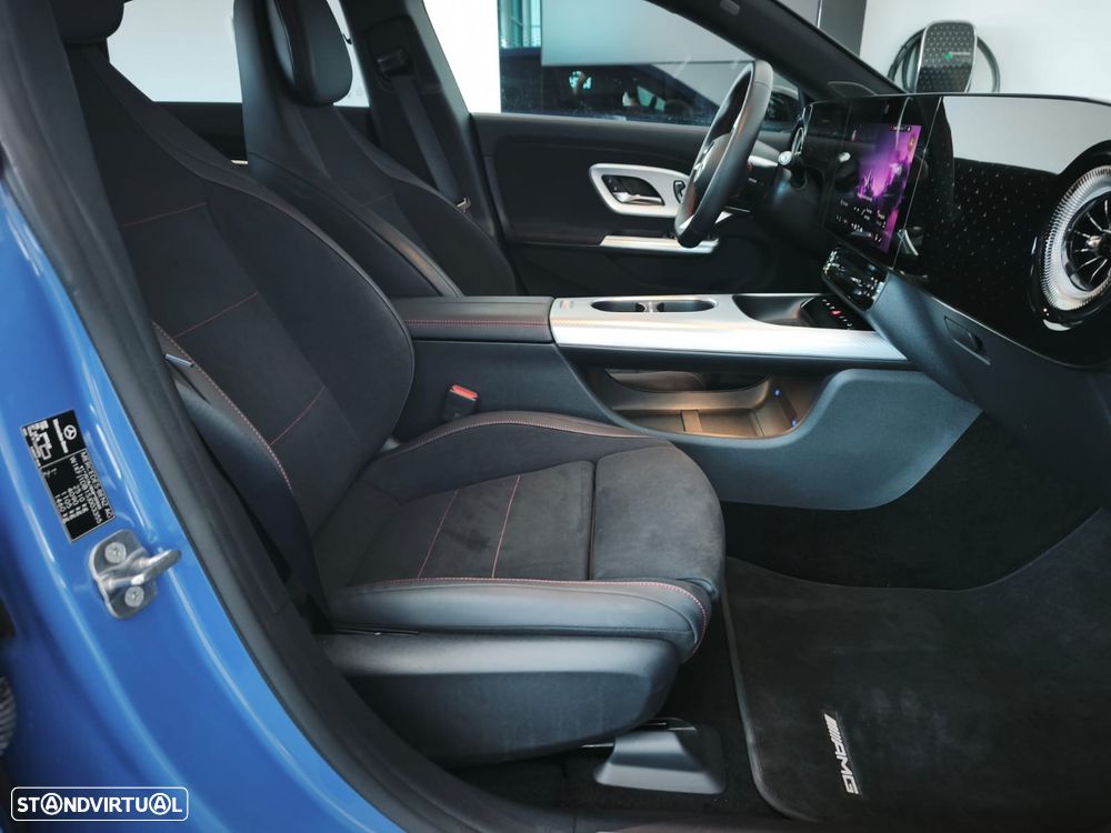 Mercedes-Benz CLA 250+ EQ - 24