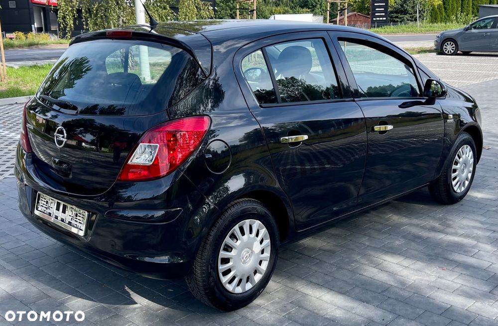 Opel Corsa - 11