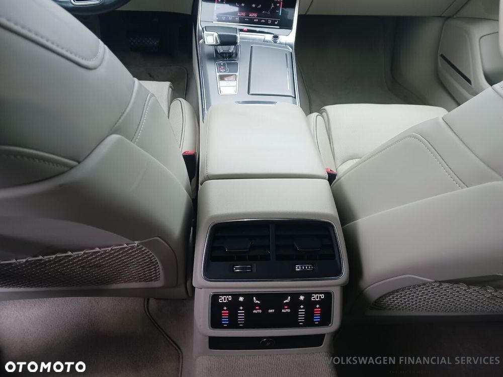 Audi A7 Sportback - 11