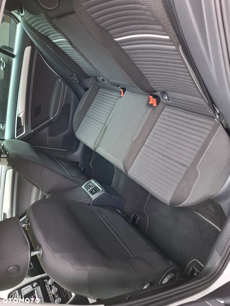 Volkswagen Golf 1.2 TSI BlueMotion Technology Cup - 30