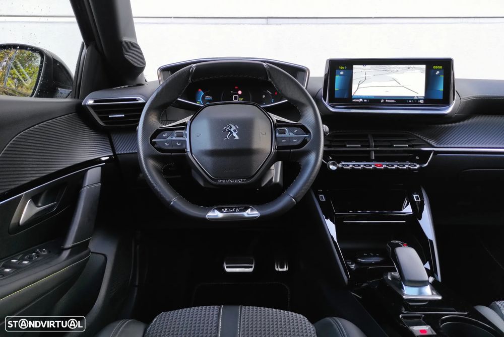Peugeot e-208 GT - 19