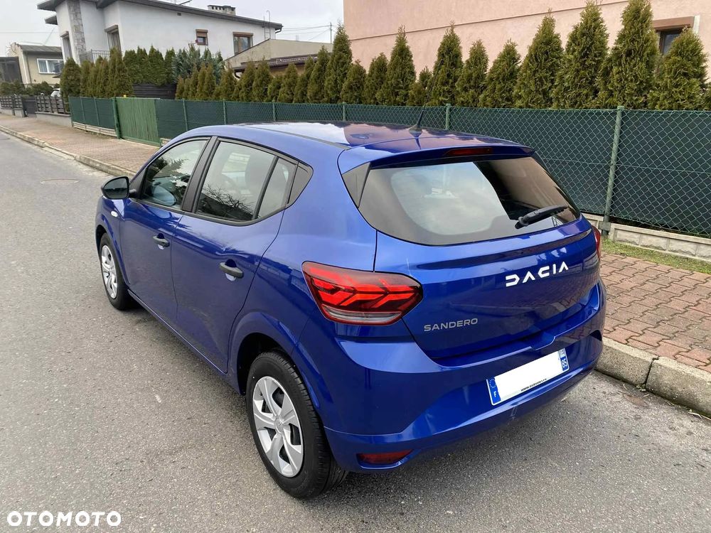 Dacia Sandero SCe 65 Essential - 37