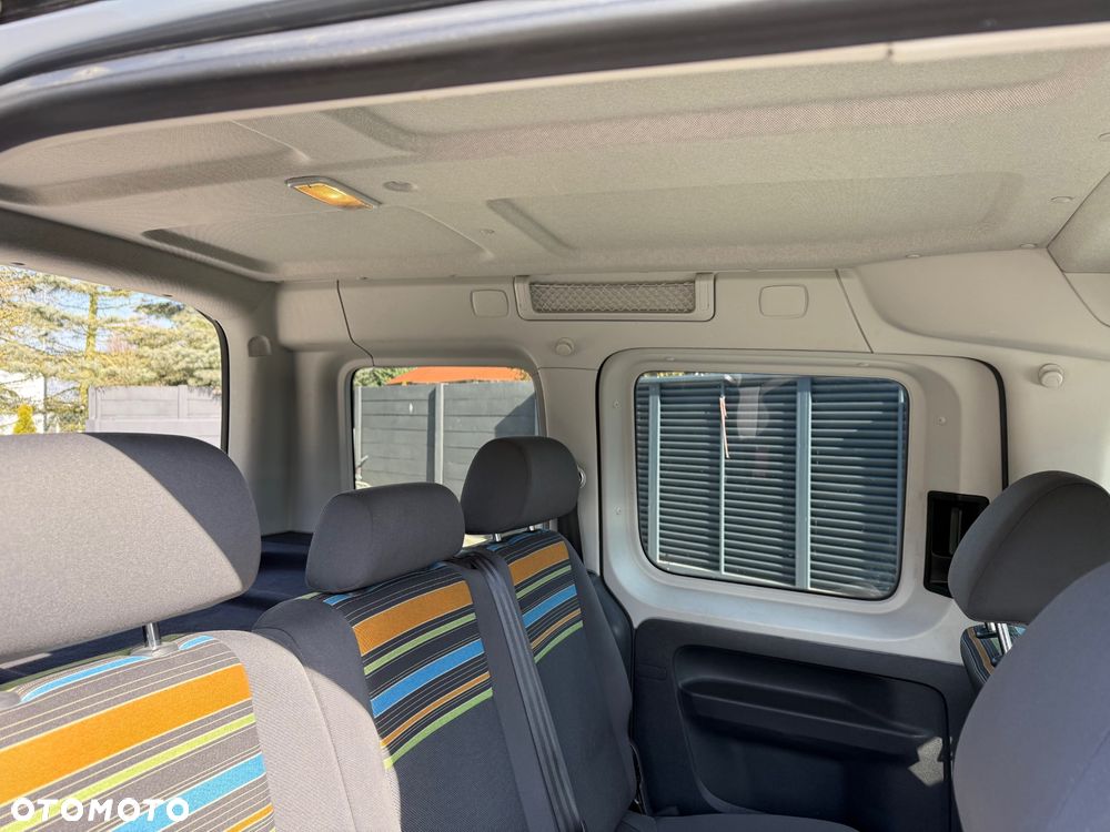 Volkswagen Caddy - 11