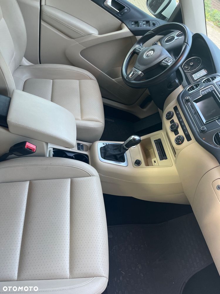 Volkswagen Tiguan - 10