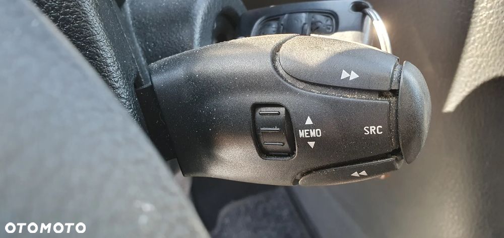 Peugeot 407 HDi 140 Business Line - 16