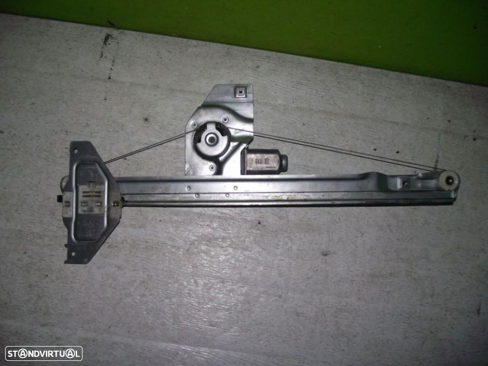 Elevador Frente Direito Peugeot Partner / Citroen Berlingo - 2008 / 2016 - EL461 - 3