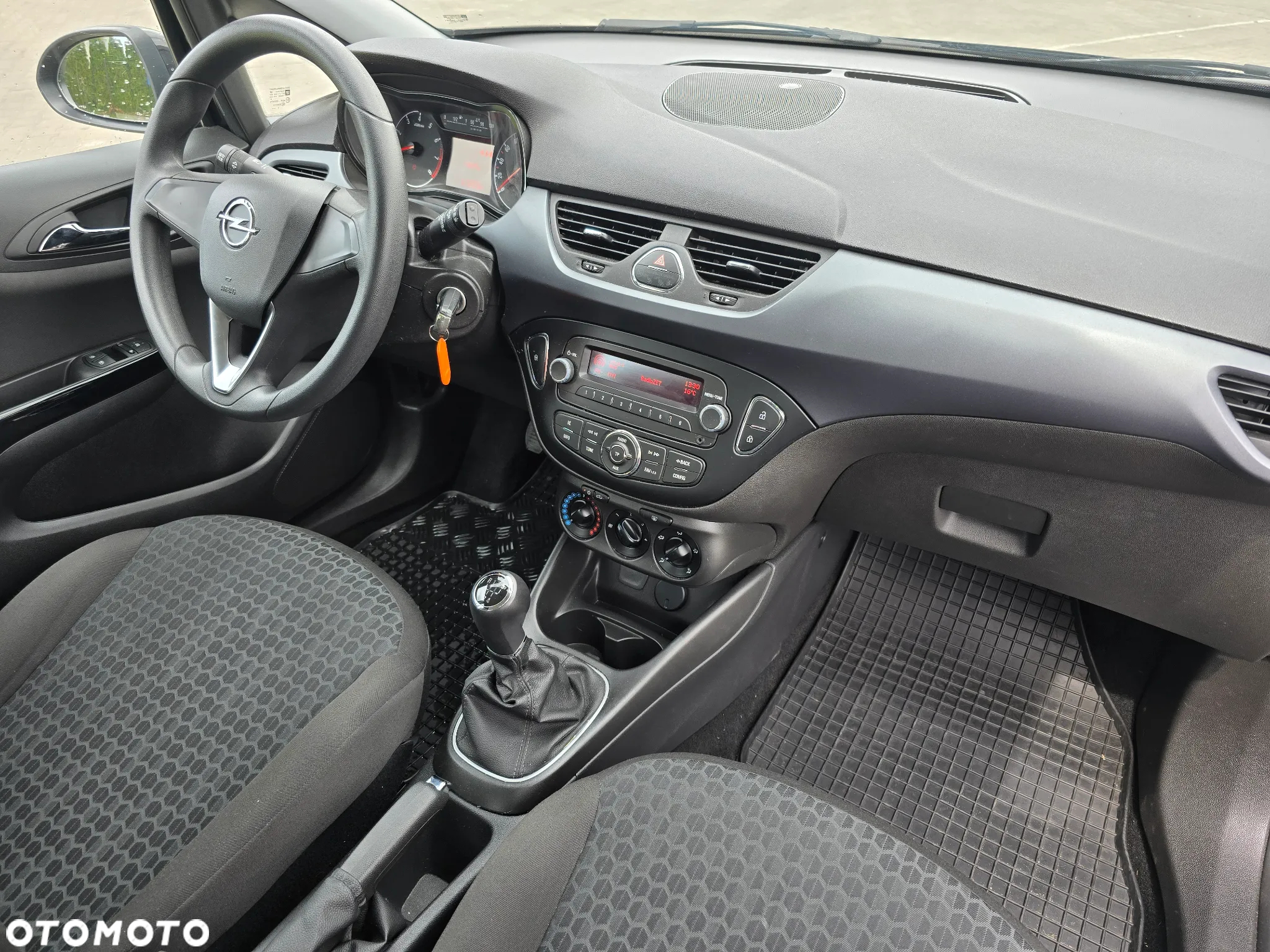 Opel Corsa 1.4 Enjoy - 18