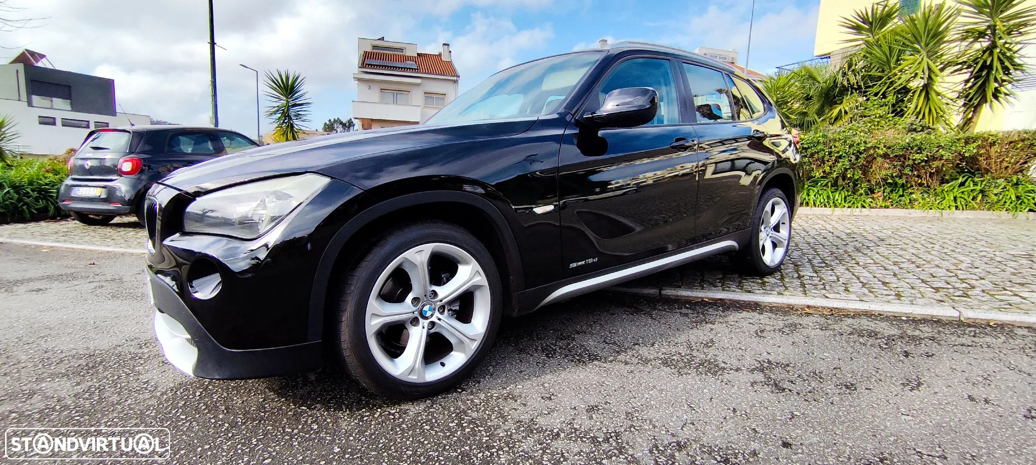 BMW X1 18 d sDrive - 1