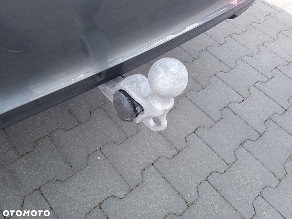 Skoda Superb 2.0 TDI SCR 4x4 Selection DSG - 19