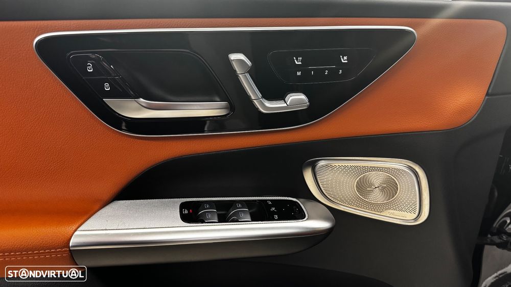 Mercedes-Benz GLC 300 e Coupe 4Matic - 8